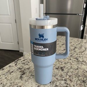 Stanley Travel Quencher 40 oz